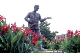 BuddyHolly00-01
